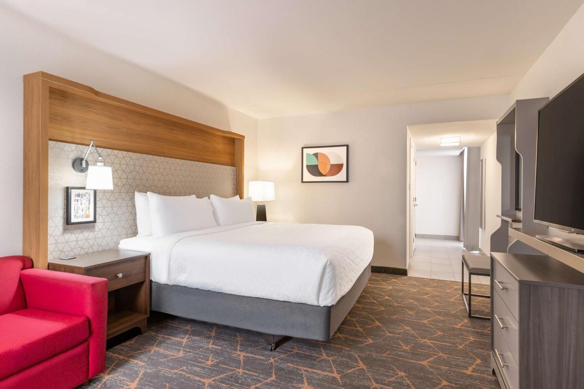 Doubletree By Hilton Fort Worth South Exterior photo