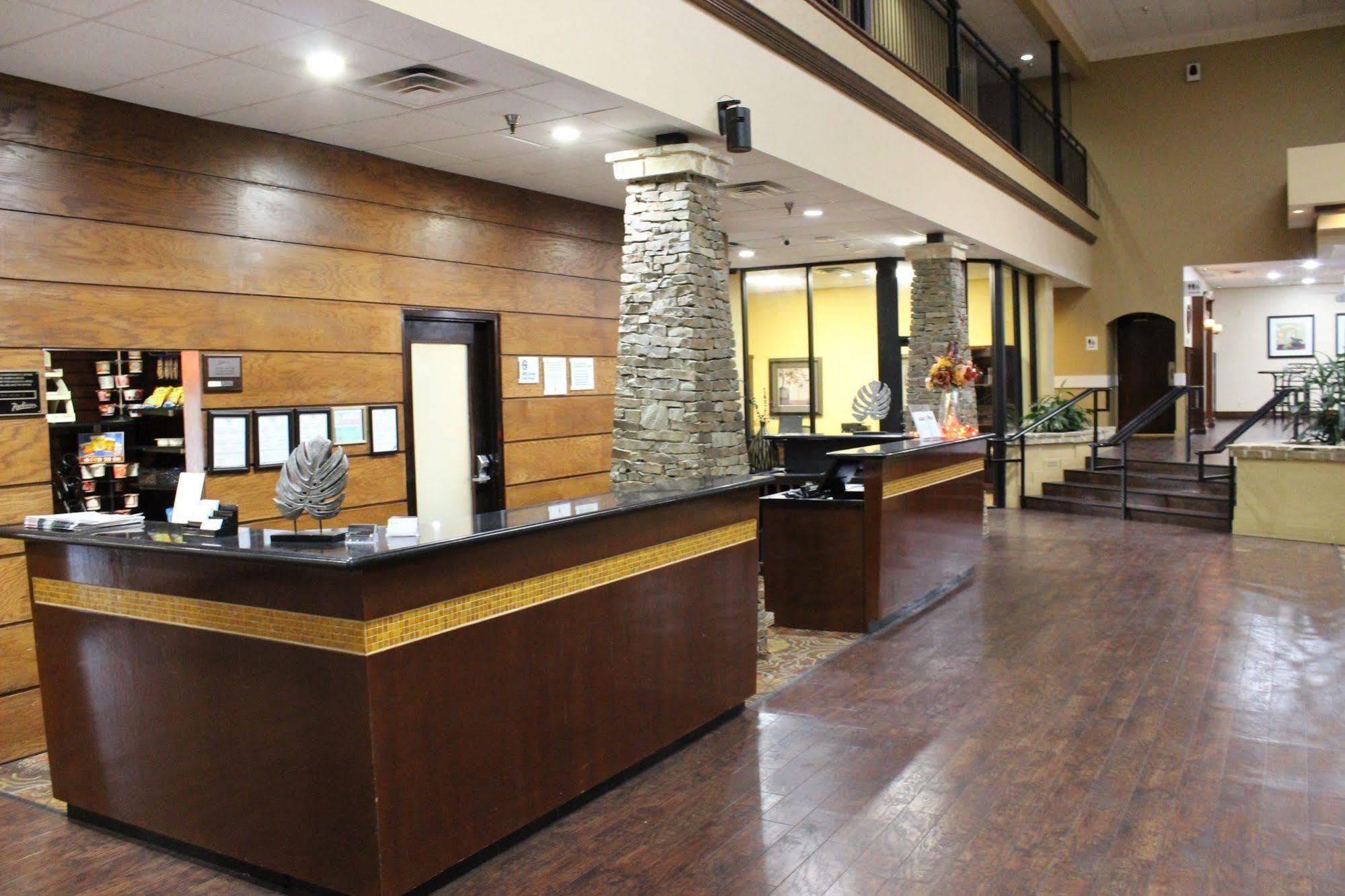 Doubletree By Hilton Fort Worth South Exterior photo